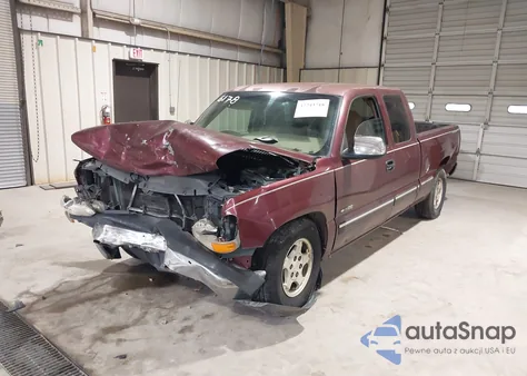 2000 Chevrolet Silverado 1500 Ls из США, поврежденный, VIN 2GCEC19T3Y1326178